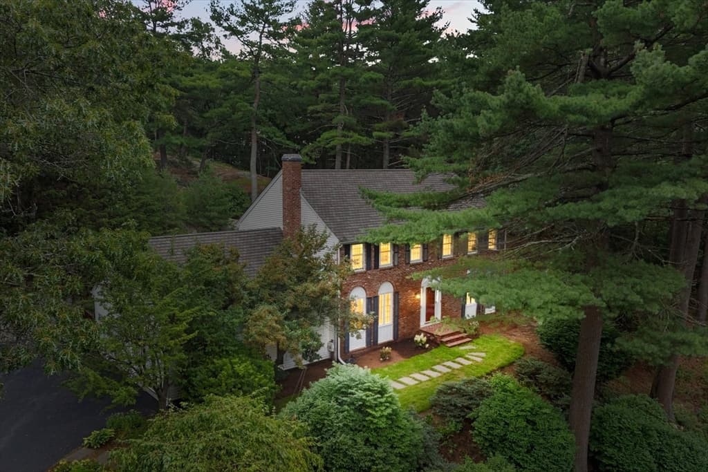 45 Blueberry Lane, Westwood MA 02090