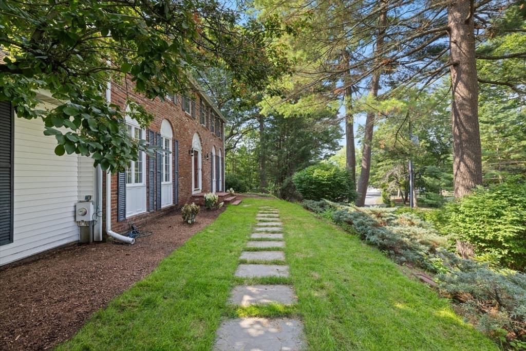 Single Family Residence at 45 Blueberry Lane, Westwood MA 02090, Westwood, photo 4 of 33