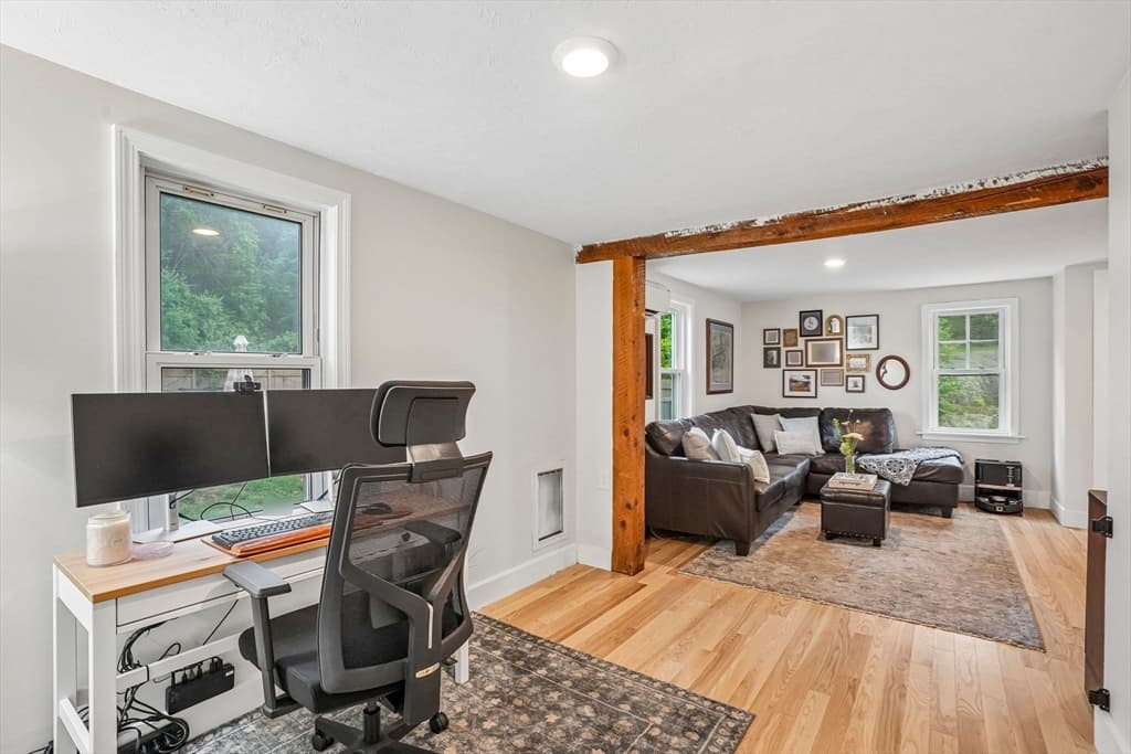 Single Family Residence at 185 West Main St, Millbury MA 01527, Millbury, photo 12 of 32