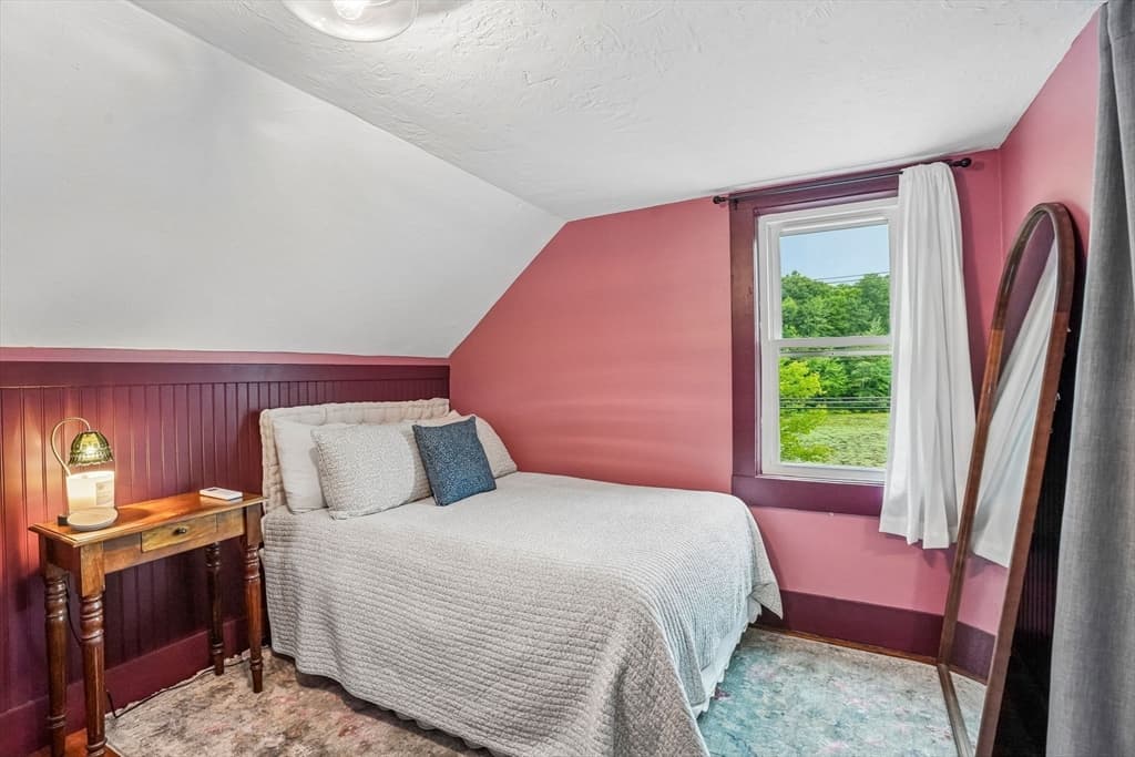 Single Family Residence at 185 West Main St, Millbury MA 01527, Millbury, photo 18 of 32
