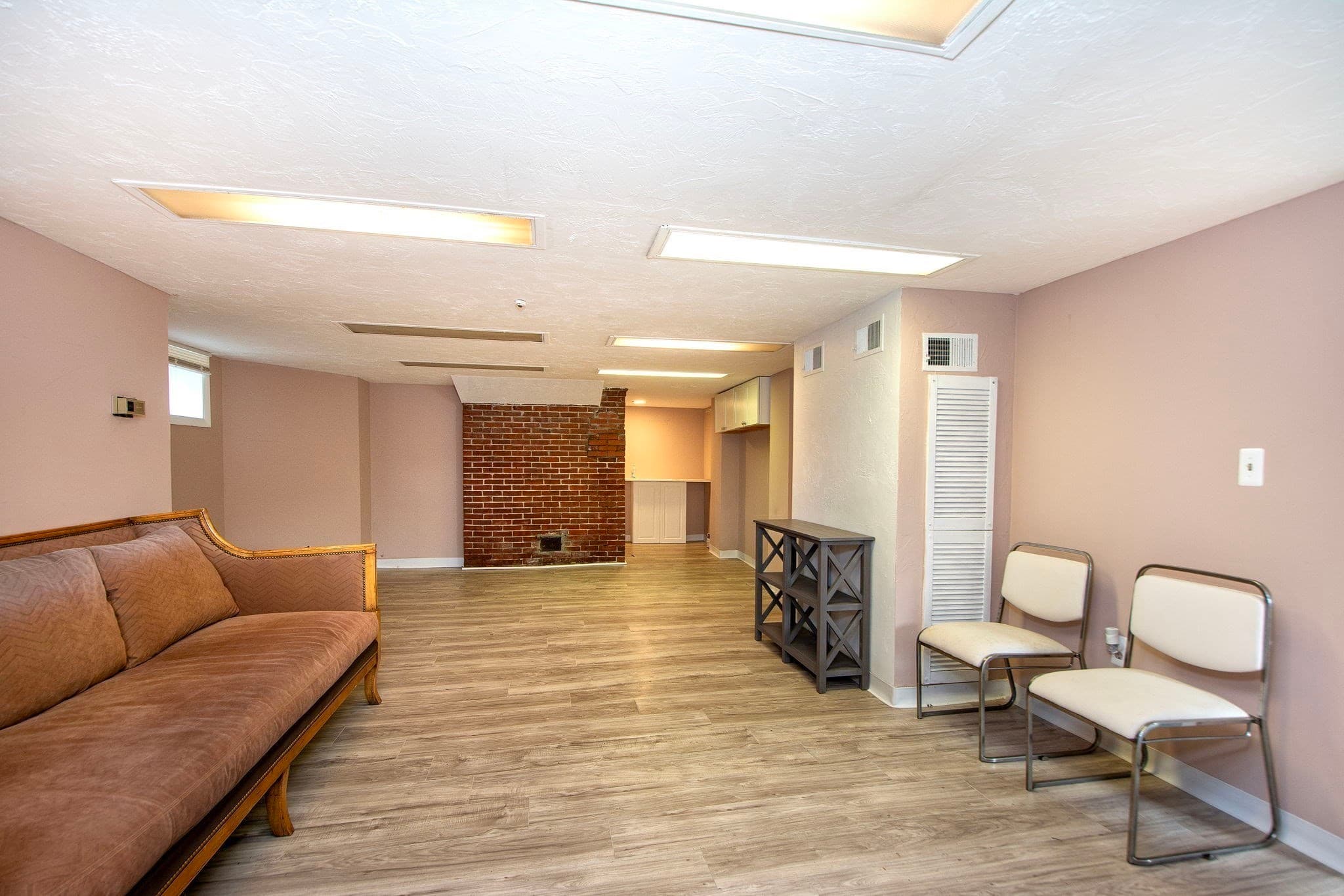 Commercial Sale at 8 Washington Place, Braintree MA 02184, photo 10 of 32
