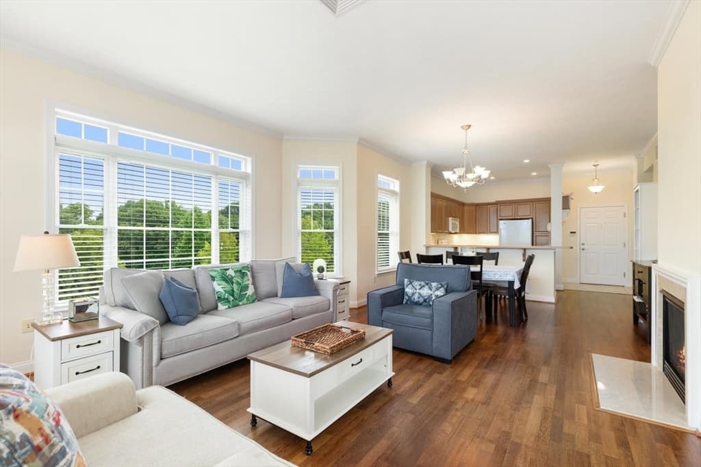 295 Salem St # 98, Woburn MA 01801