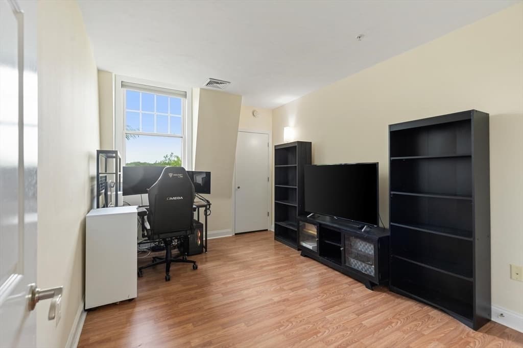 295 Salem St # 98, Woburn MA 01801 photo 14