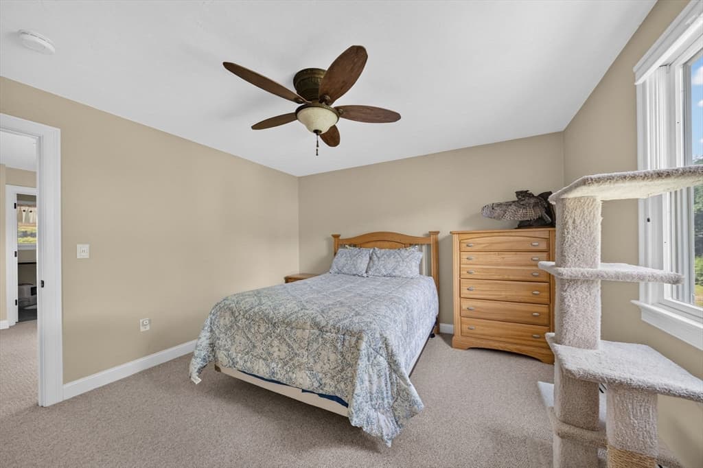 112 Spruce St, Middleboro MA 02346 photo 14