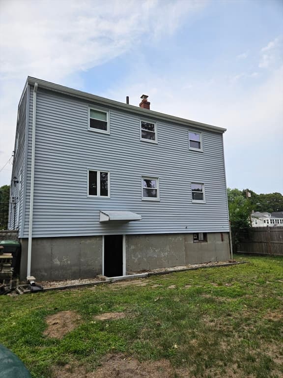 135 Crane St, Dedham MA 02026 photo 2