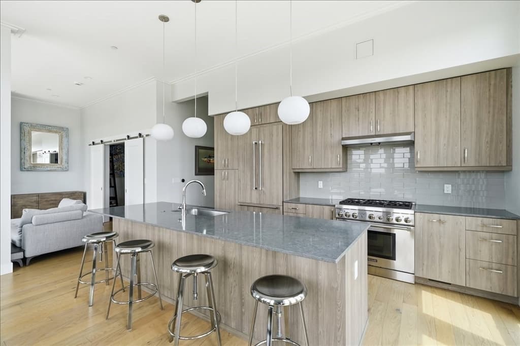 10 Shipyard Dr # 513, Hingham MA 02043 photo 4