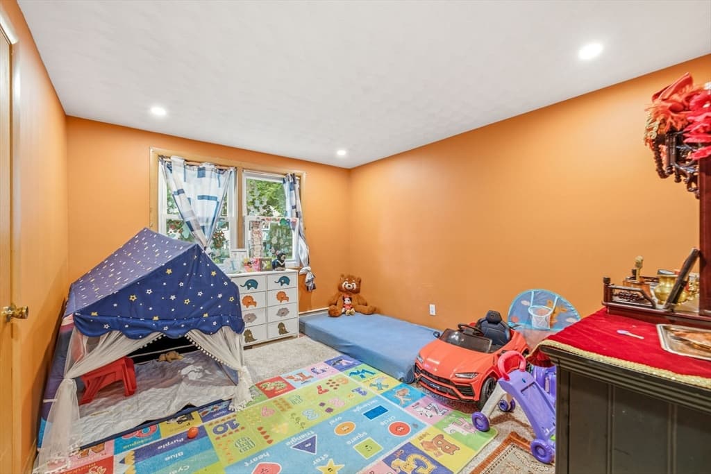 5 Hull Dr, Saugus MA 01906 photo 12