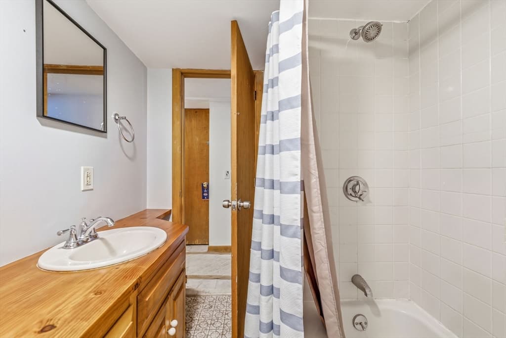 5 Hull Dr, Saugus MA 01906 photo 28