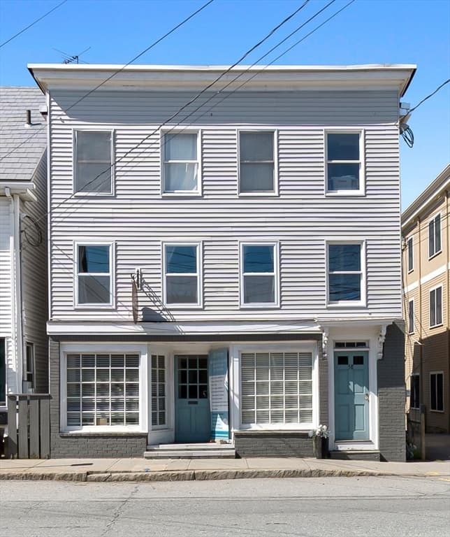 58 Central St # 2, Ipswich MA 01938