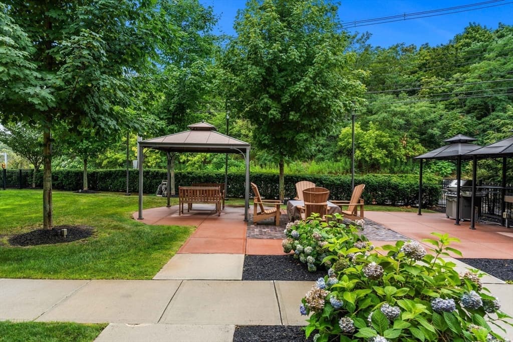 201 Elliott # 200, Beverly MA 01915 photo 32