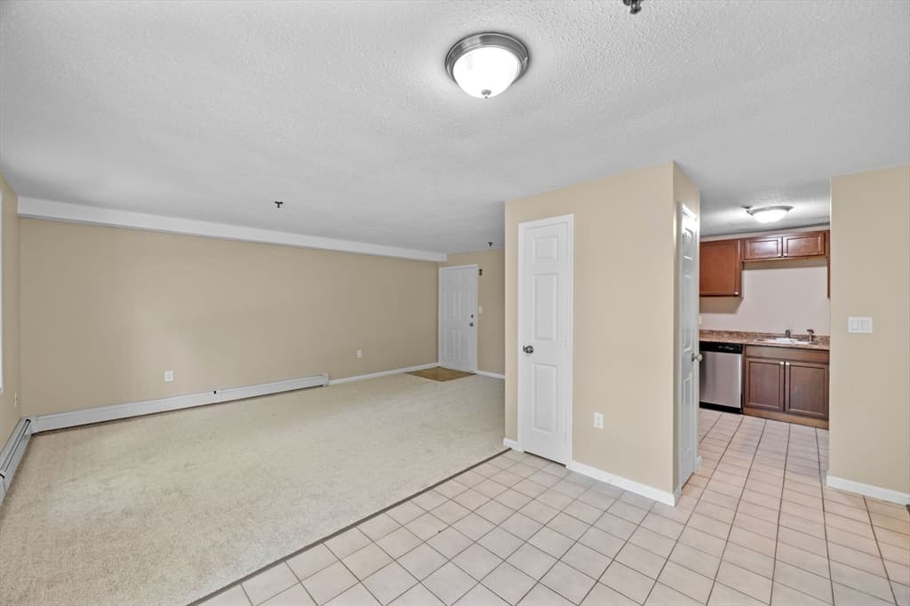 68 Lantern Ln # 7, Dracut MA 01826 photo 17