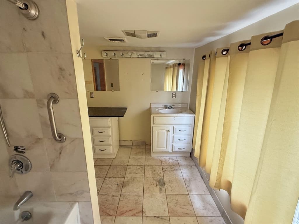 33 Avalon St, Revere MA 02151 photo 12