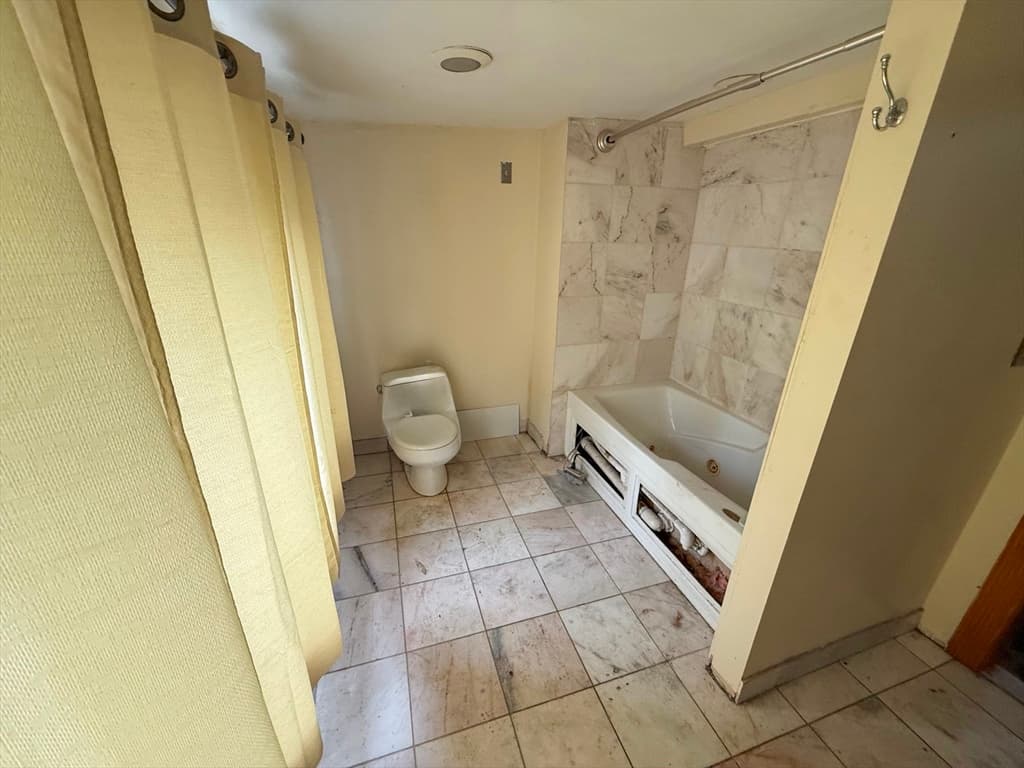 33 Avalon St, Revere MA 02151 photo 7