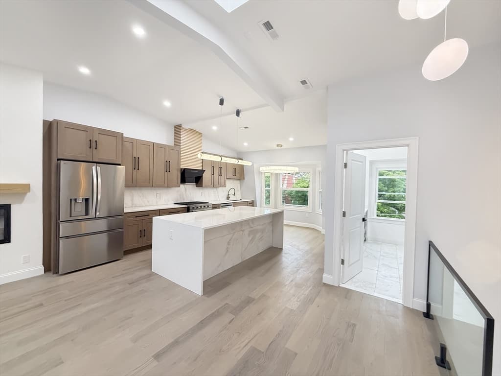 89 Trenton St # 3, Boston MA 02128 photo 9