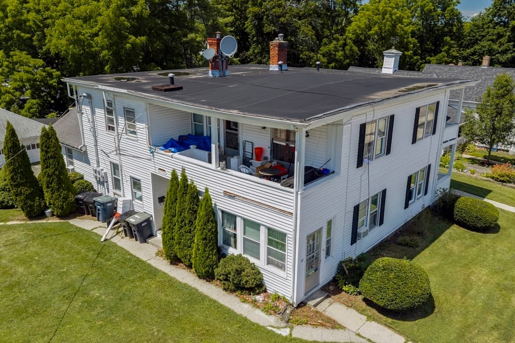 90 Sayles St, Southbridge MA 01550 photo 29
