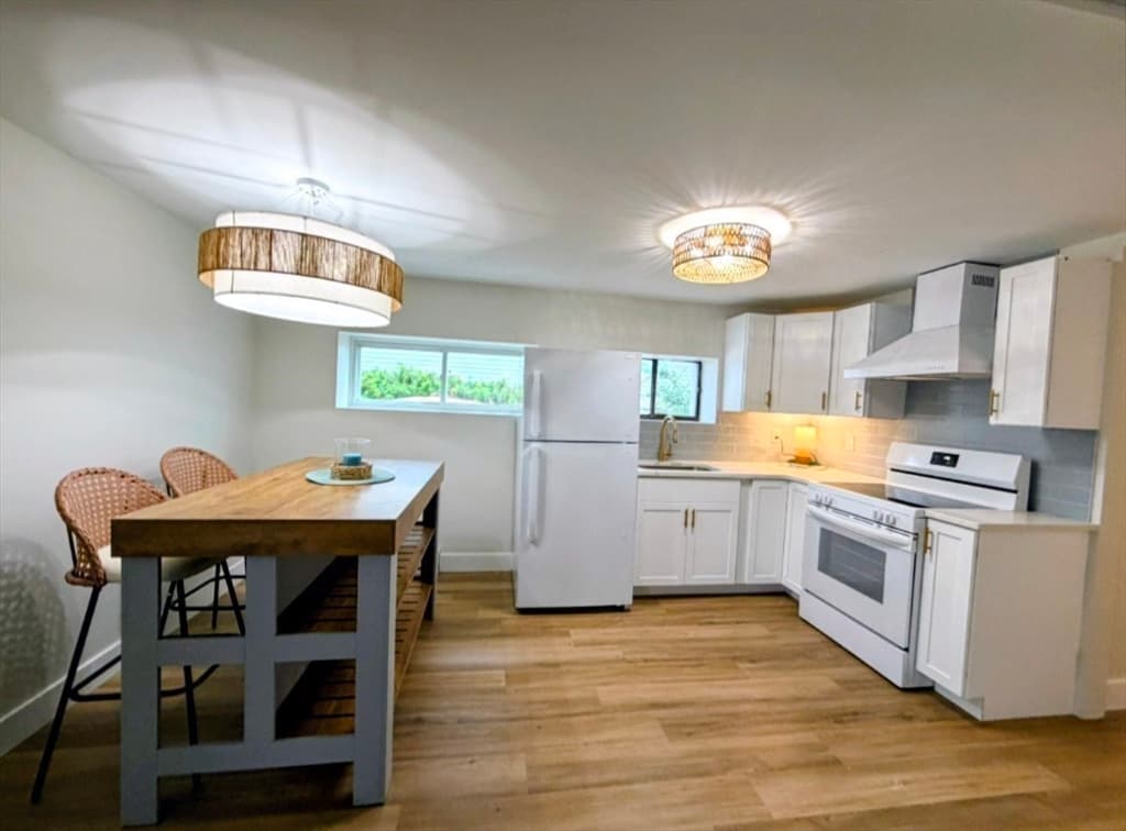 498 No End Blvd # 1, Salisbury MA 01952 photo 3