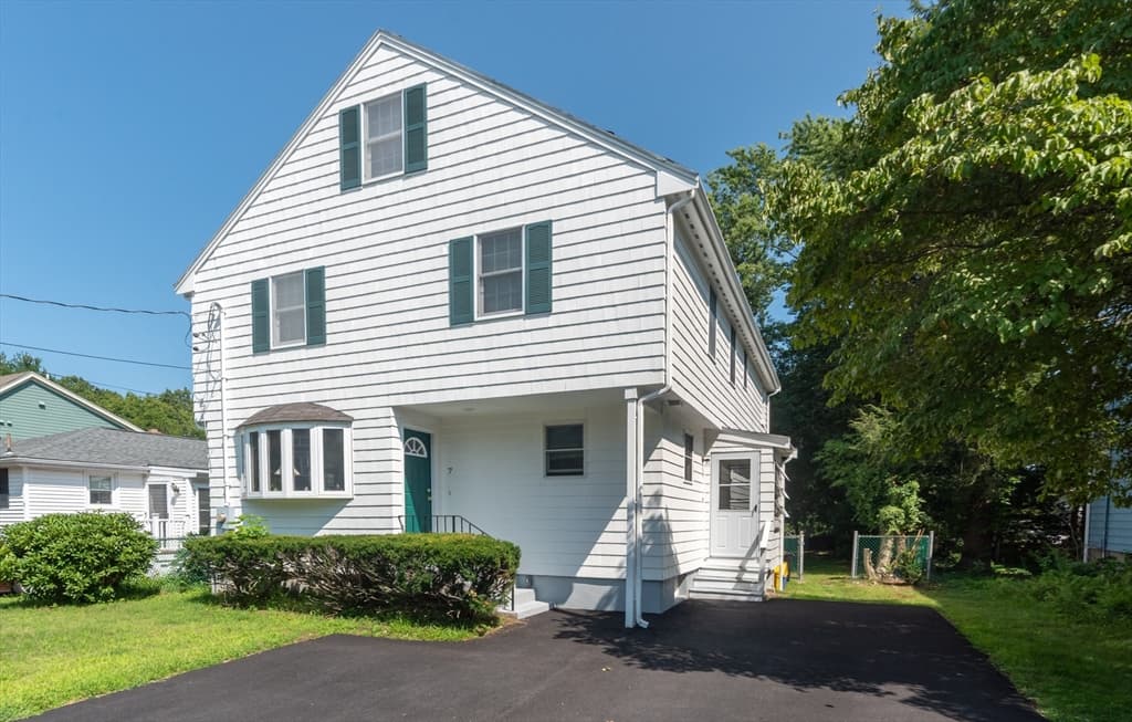 7 Norton Rd, Lexington MA 02420