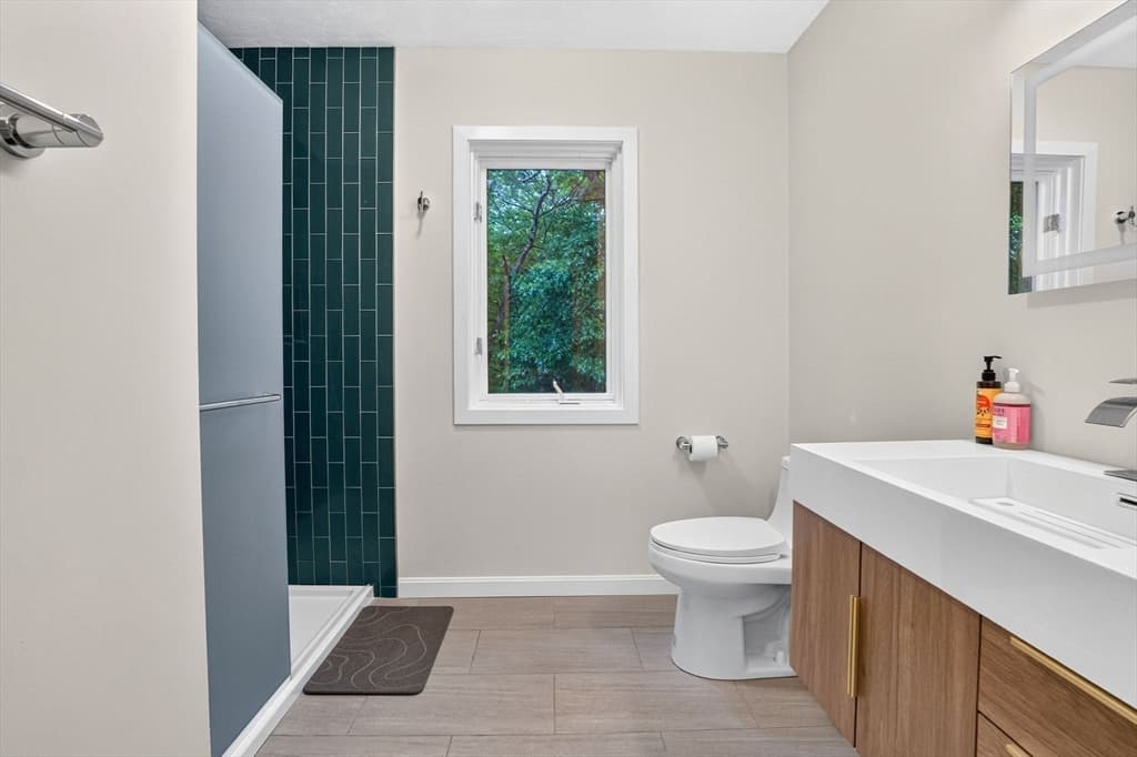 27 Walden Dr, Easton MA 02334 photo 23