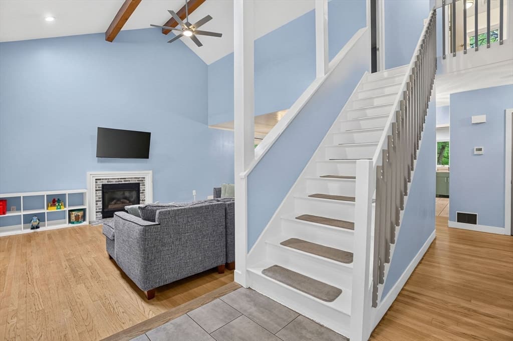 27 Walden Dr, Easton MA 02334 photo 7