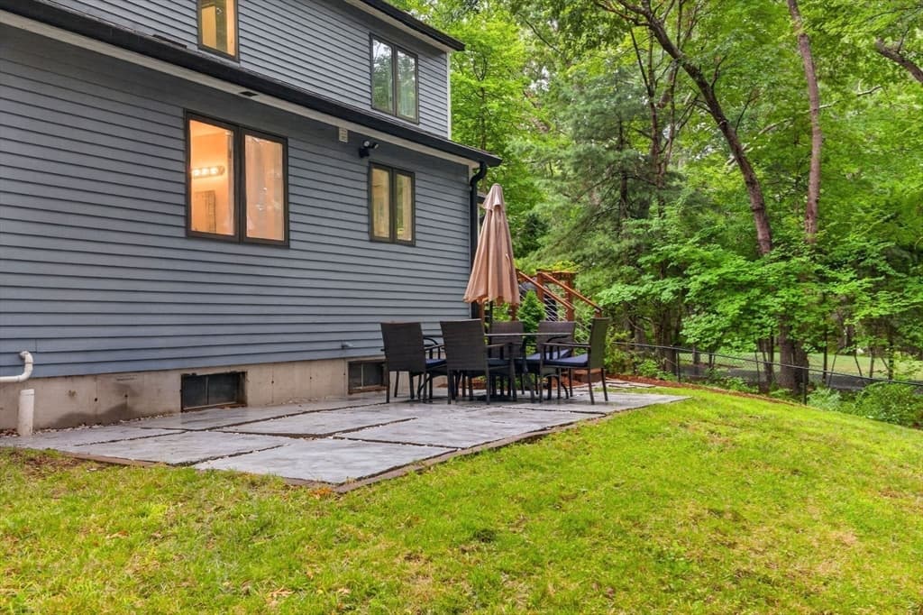 27 Walden Dr, Easton MA 02334 photo 32
