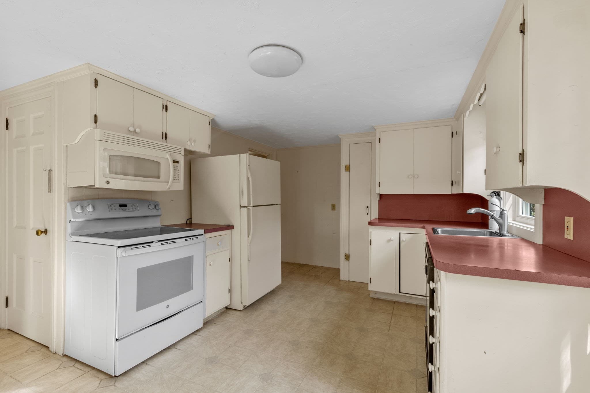 Single Family Residence at 30 Studley Road, Yarmouth MA 02664, photo 5 of 31