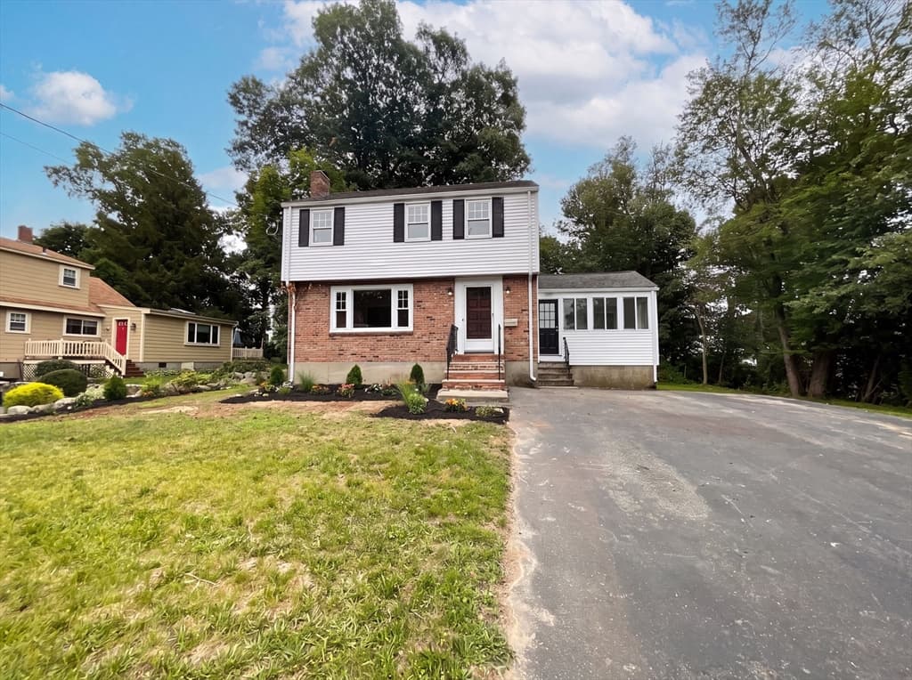 48 Woodlawn St, Randolph MA 02368 photo 22