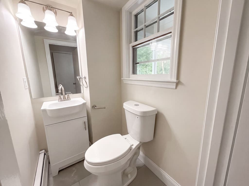 48 Woodlawn St, Randolph MA 02368 photo 20