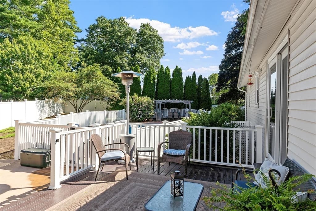 2 Stratton Dr, Hudson MA 01749 photo 40