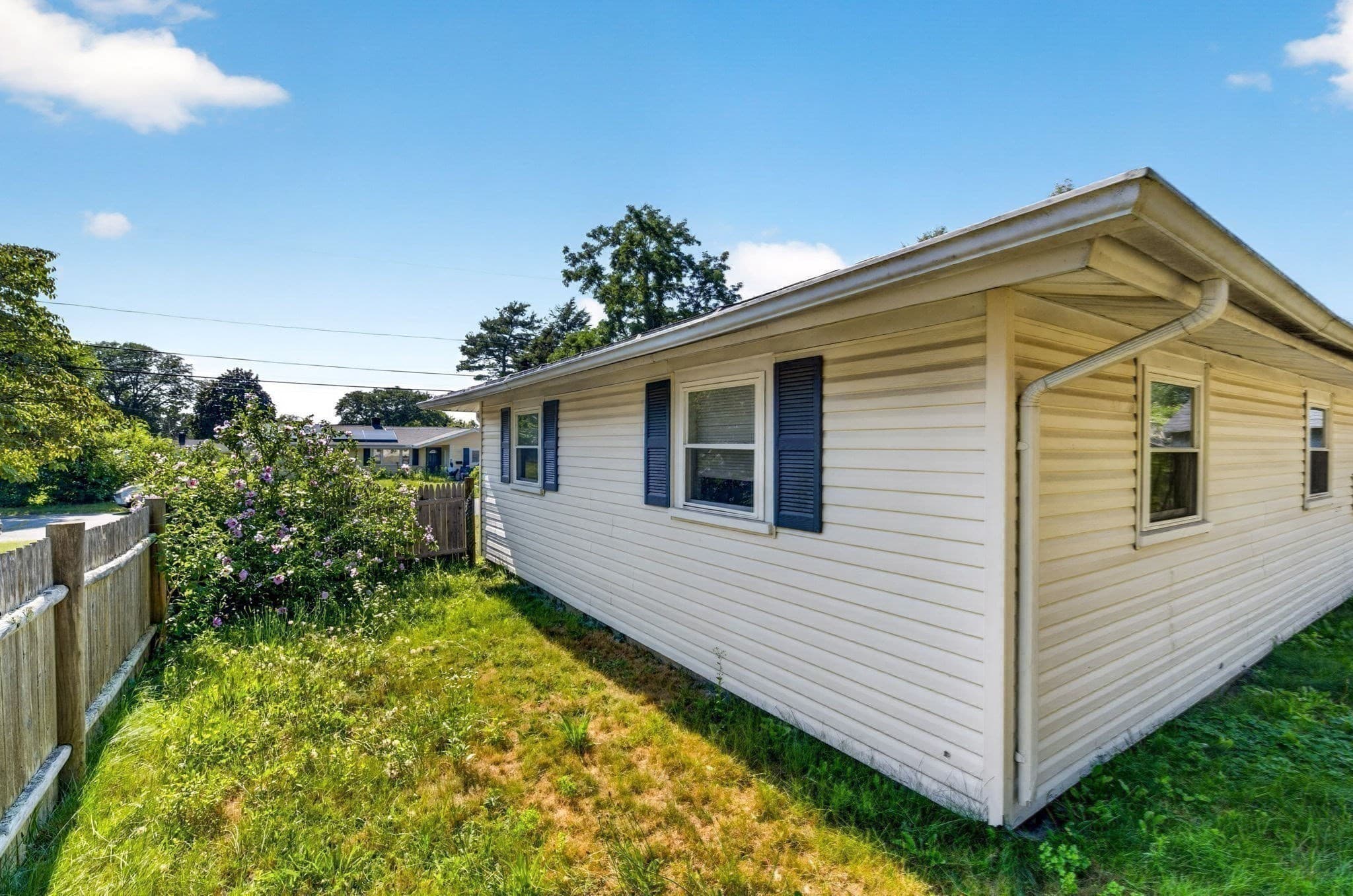 Single Family Residence at 99 Connell Ave, Brockton MA 02302, photo 16 of 22