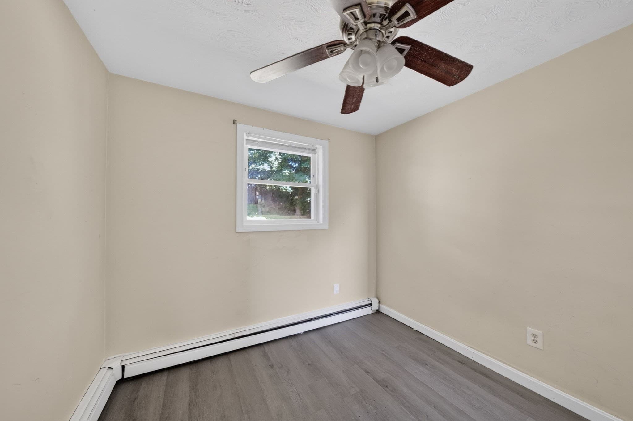 Single Family Residence at 99 Connell Ave, Brockton MA 02302, photo 11 of 22
