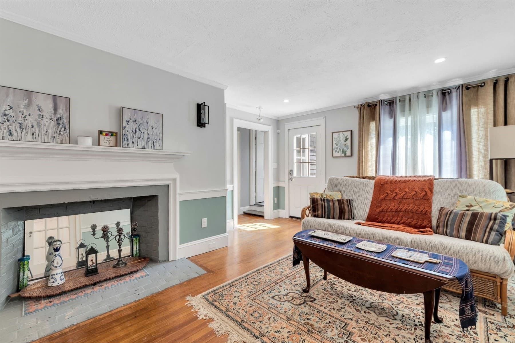 Single Family Residence at 44 Maple Avenue, Barnstable MA 02601, photo 13 of 42