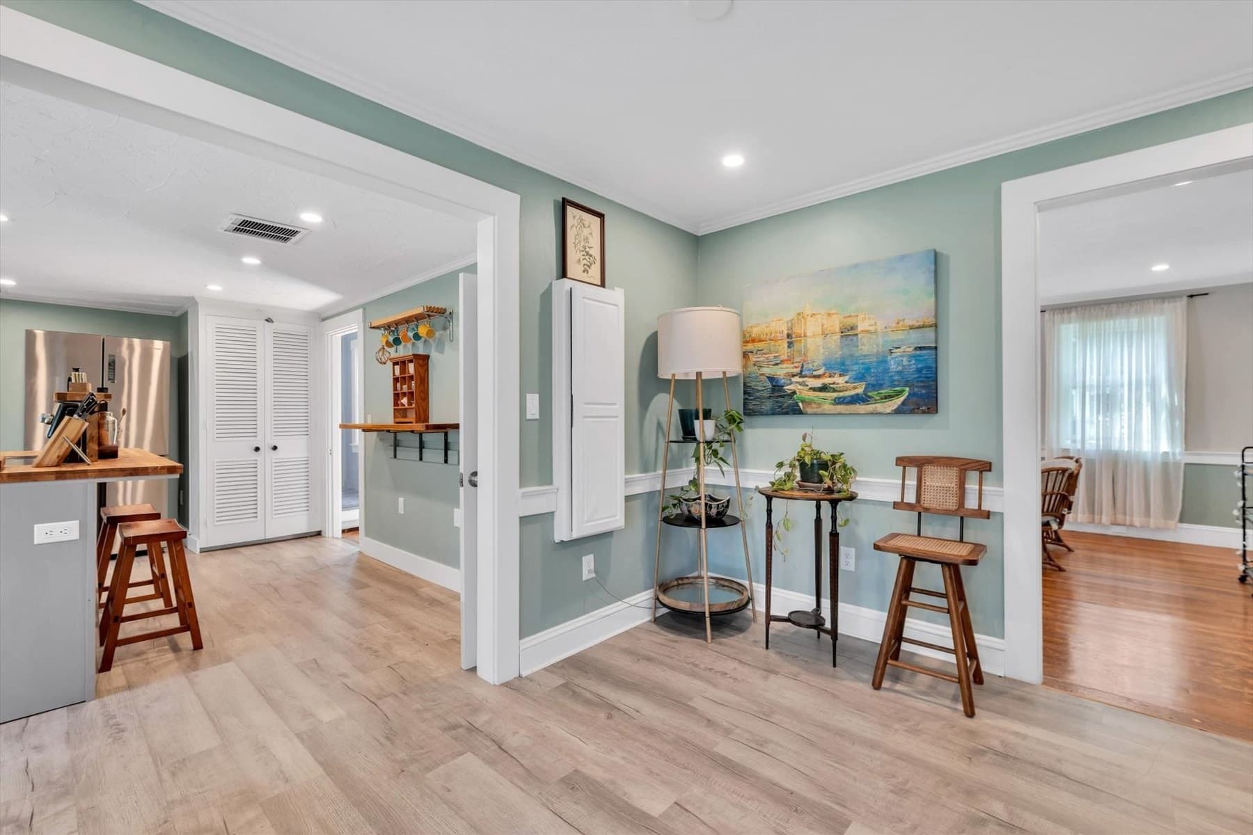 Single Family Residence at 44 Maple Avenue, Barnstable MA 02601, photo 12 of 42