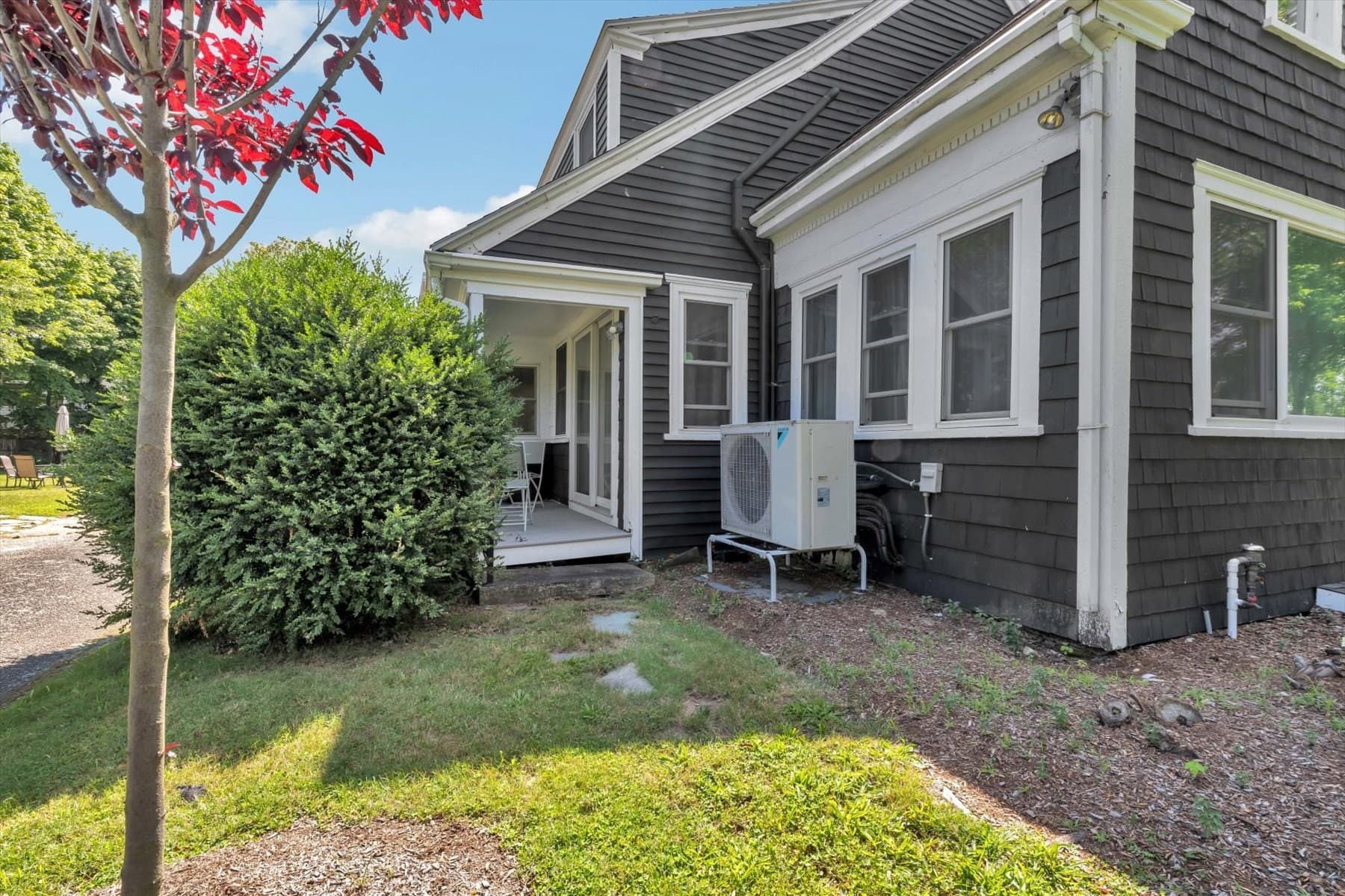 Single Family Residence at 44 Maple Avenue, Barnstable MA 02601, photo 3 of 42