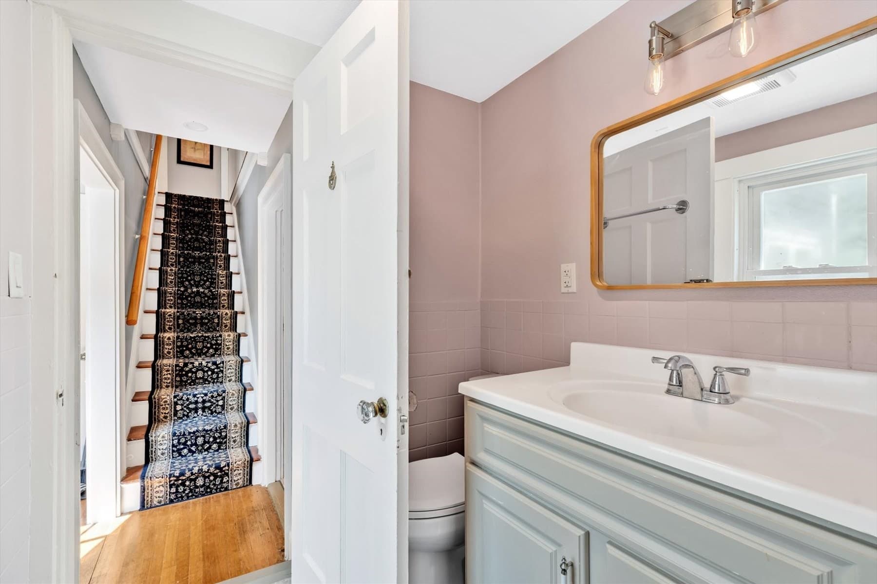 Single Family Residence at 44 Maple Avenue, Barnstable MA 02601, photo 19 of 42