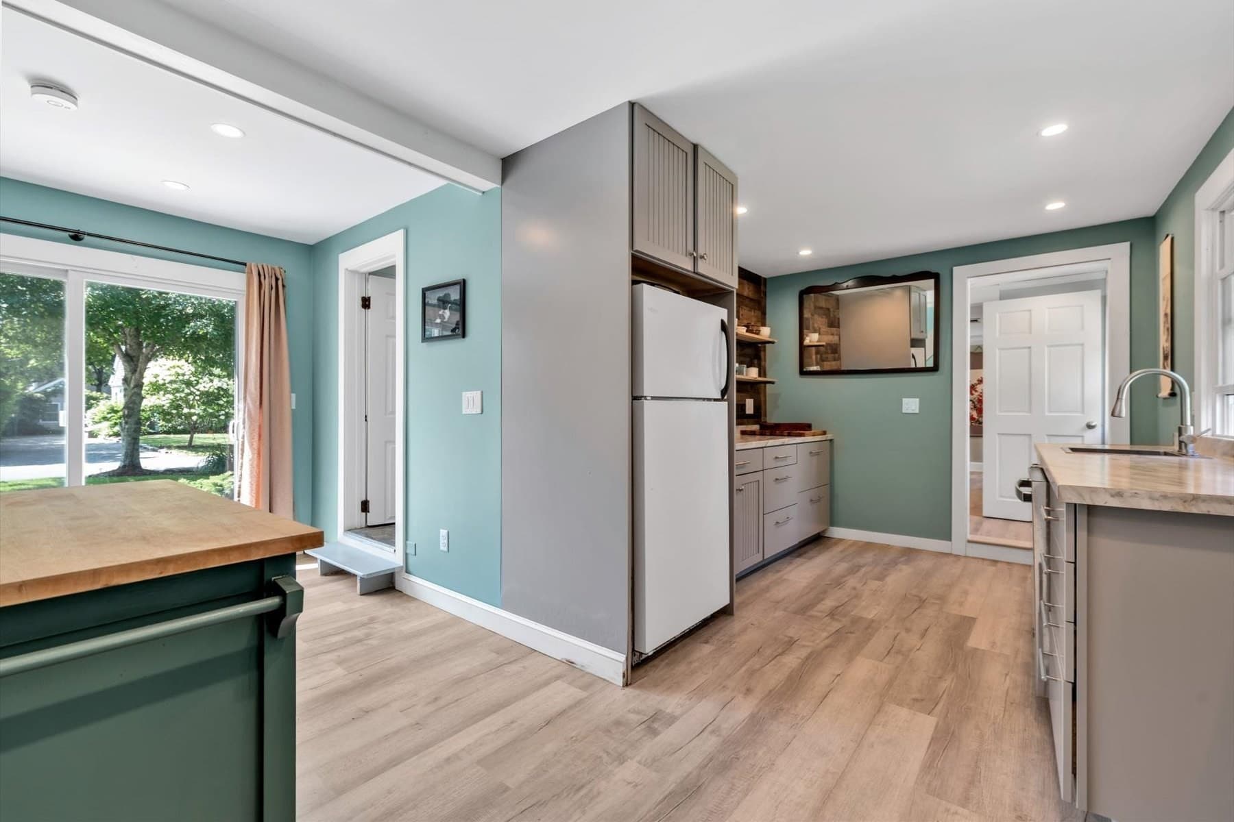 Single Family Residence at 44 Maple Avenue, Barnstable MA 02601, photo 29 of 42