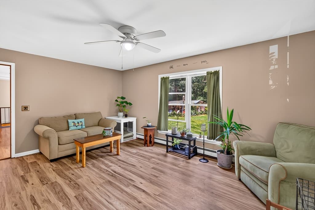 410 Billings Rd, Fitchburg MA 01420 photo 8