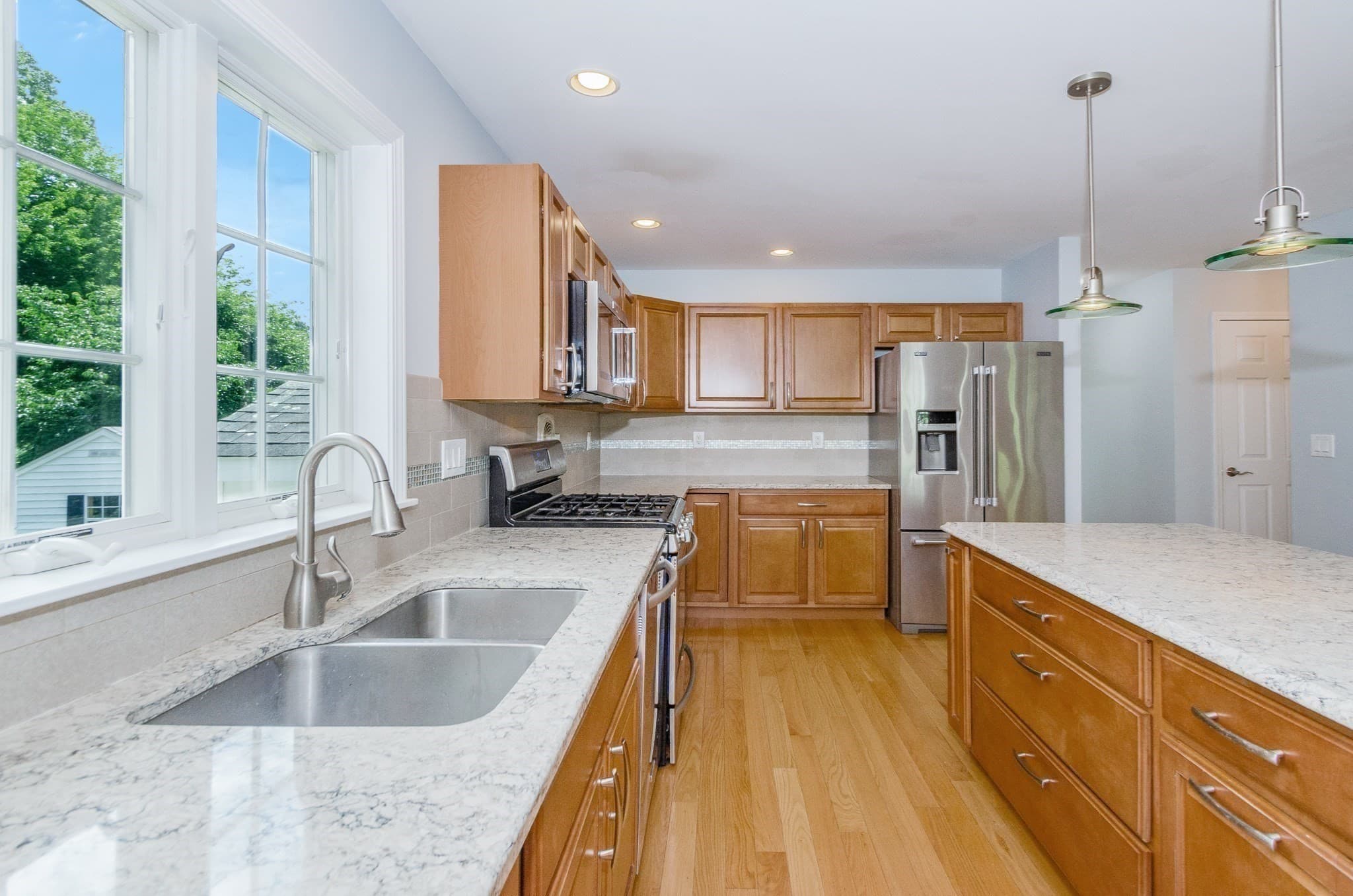 Single Family Residence at 43 Converse Rd, Marion MA 02738, Marion, photo 12 of 40