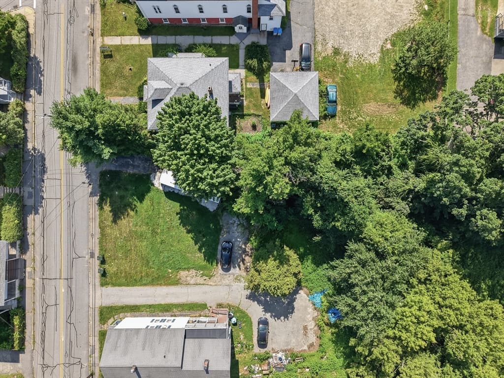 66 Lake Street, Webster MA 01570 photo 4