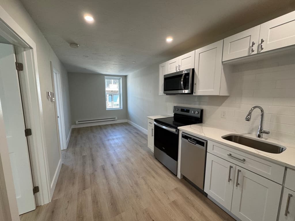 168 Cottage St # 302, Boston MA 02128 photo 18