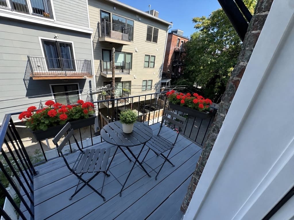 168 Cottage St # 302, Boston MA 02128 photo 8