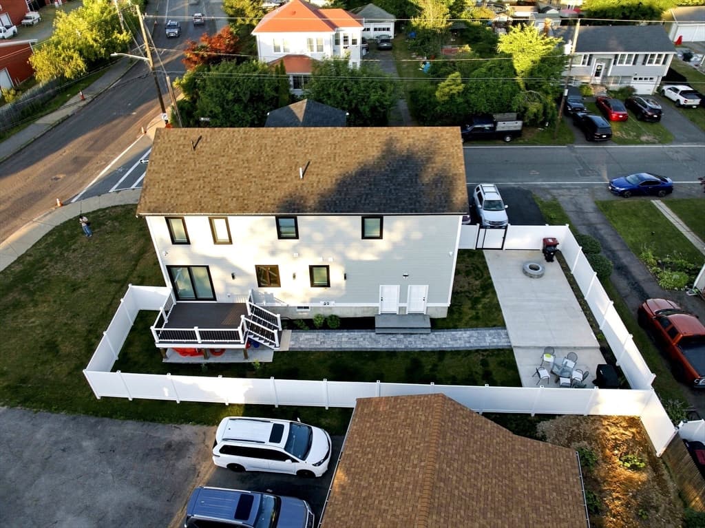 7 Breer St, Brockton MA 02301 photo 3