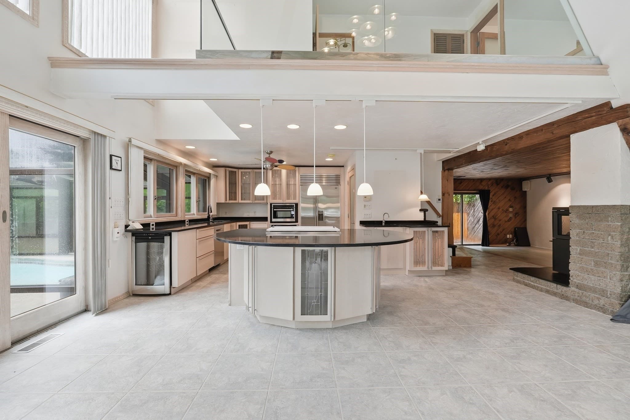 Single Family Residence at 58 Lakeshore Dr Ext, West Brookfield MA 01585, West Brookfield, photo 8 of 41