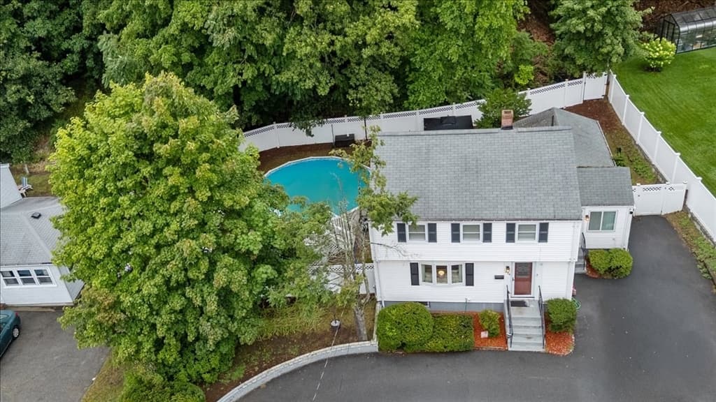 254 Cambridge Rd, Woburn MA 01801 photo 28