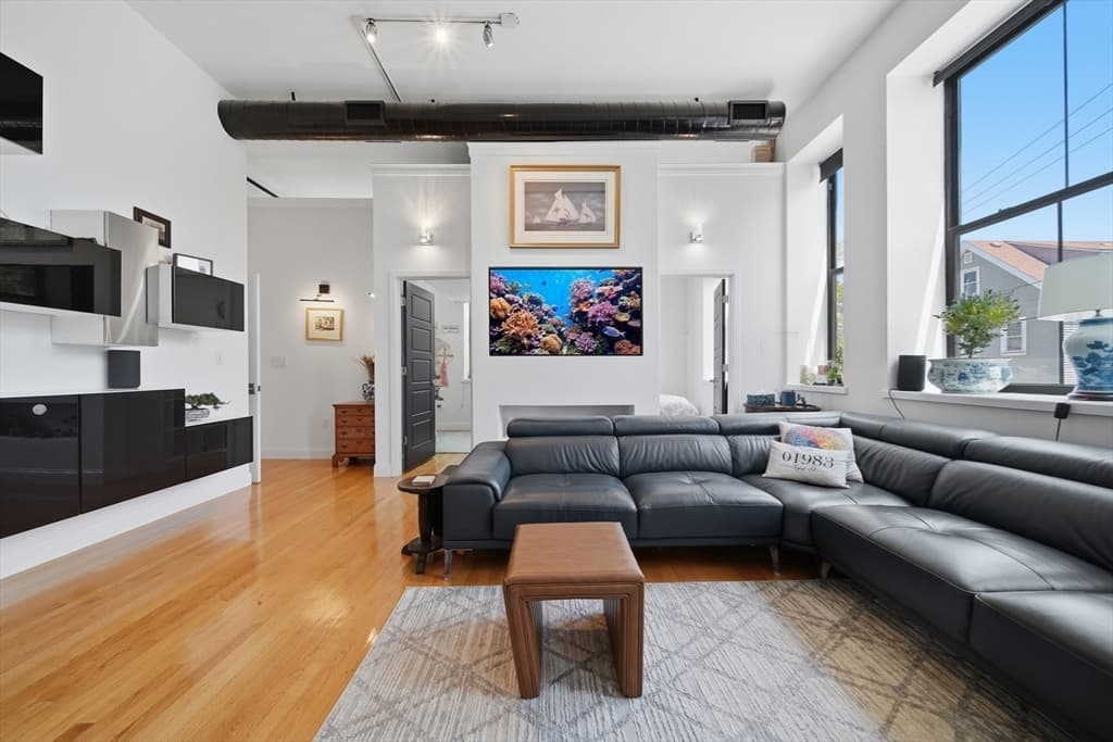 220 Spencer Ave # 104, Chelsea MA 02150 photo 9