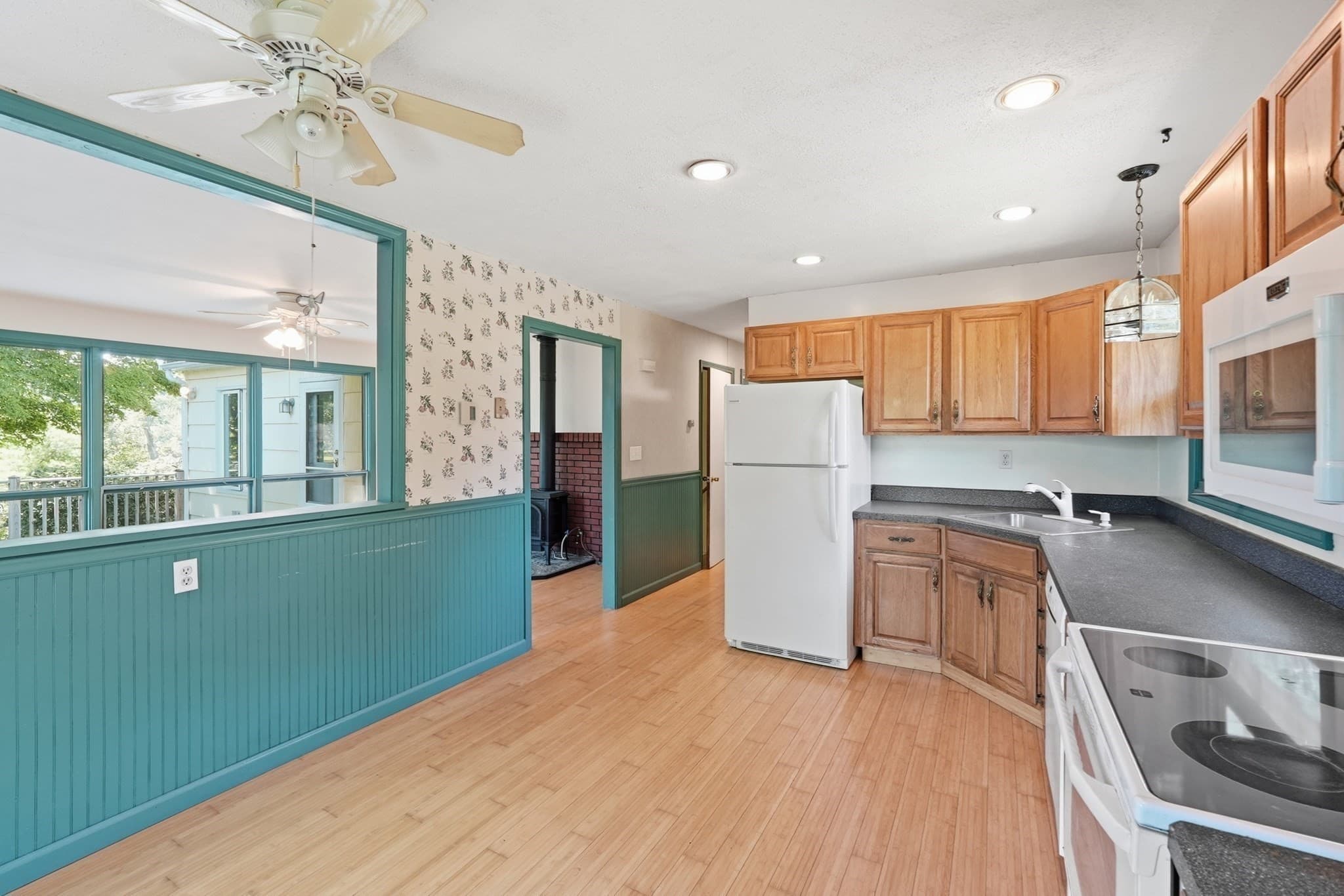 Single Family Residence at 66 Pierce Rd, West Brookfield MA 01585, West Brookfield, photo 8 of 33