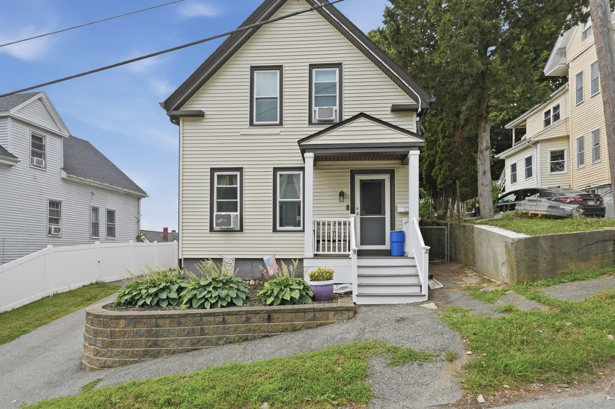 Single Family Residence at 12 Marion Street, Haverhill MA 01832, photo 3 of 38