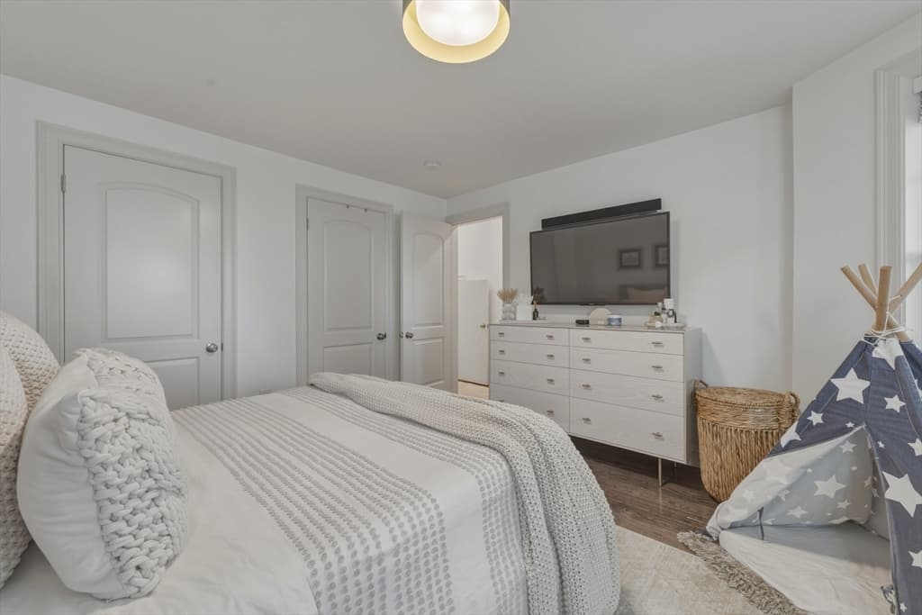 22 Otis St # 1, Somerville MA 02145 photo 17