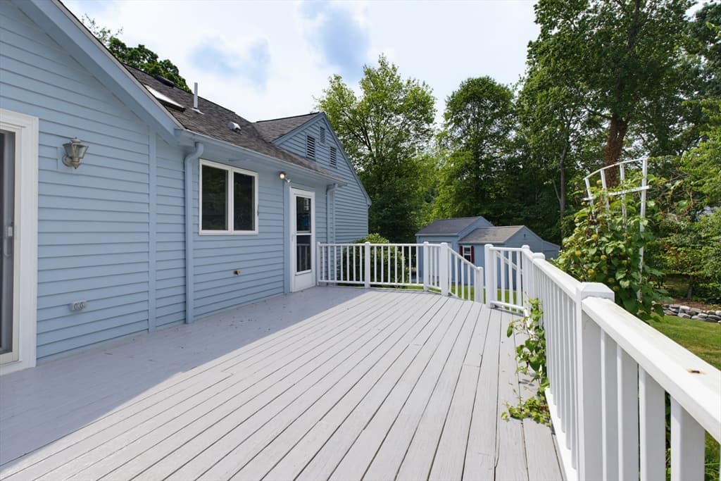 110 Colonial Road, North Attleboro MA 02760 photo 33