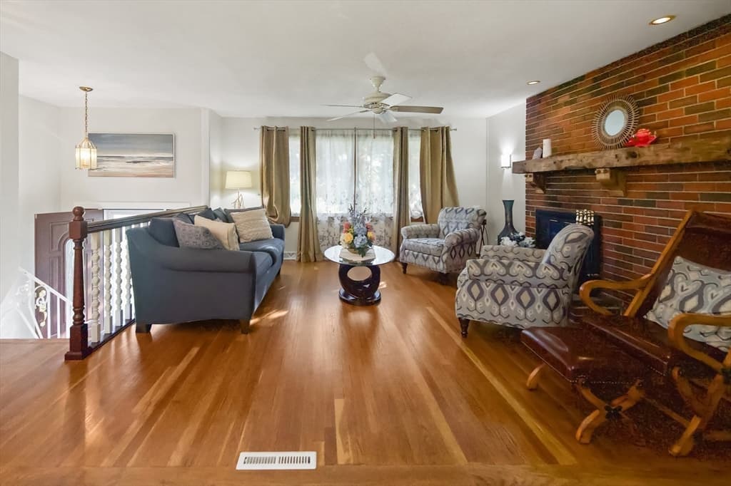 115 Hancock St, Abington MA 02351 photo 6