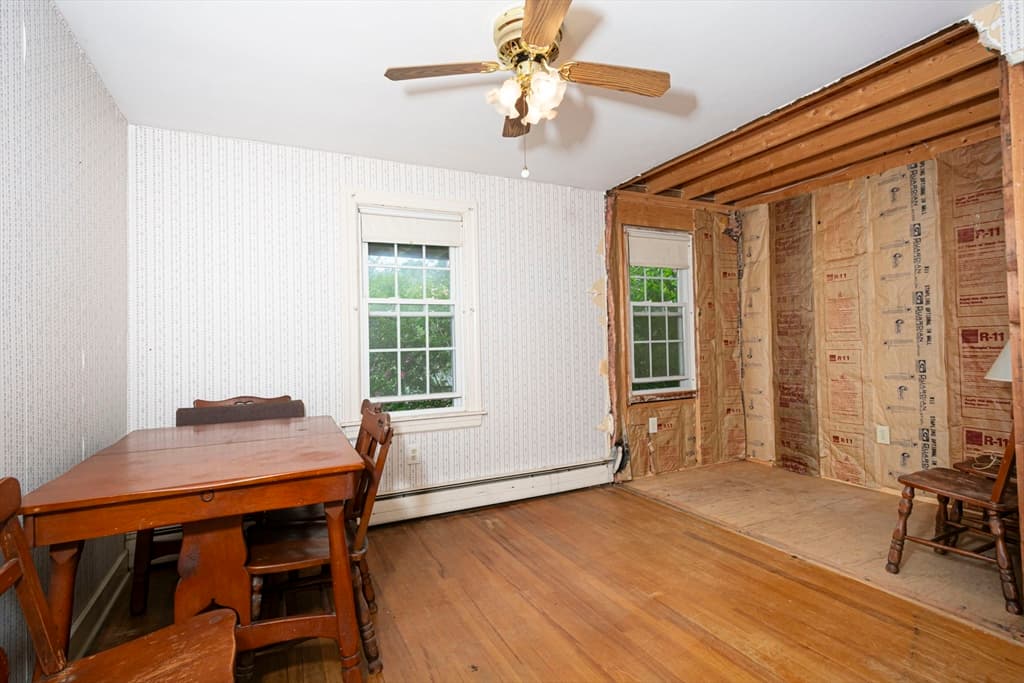 Single Family Residence at 12 Fairground Rd, Sturbridge MA 01566, Sturbridge, photo 13 of 20